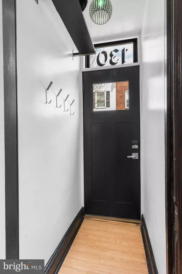 130 MCCLELLAN ST, Philadelphia, PA 19148