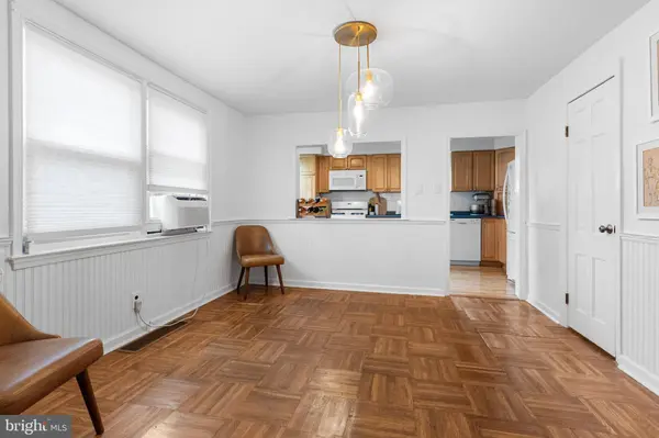 553 FAIRWAY TER, Philadelphia, PA 19128