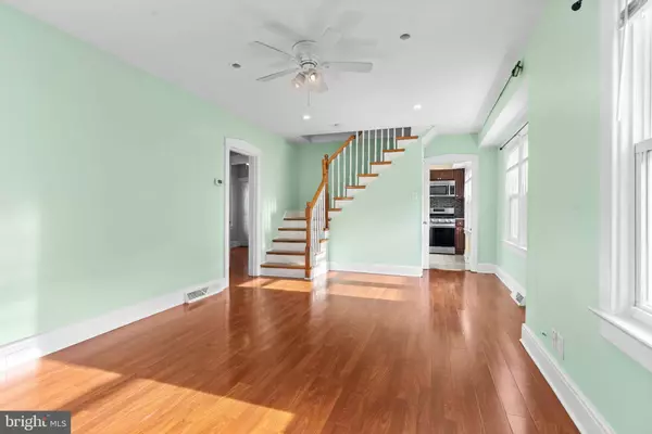 243 HAMPSHIRE AVE, Audubon, NJ 08106