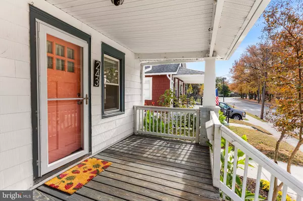 243 HAMPSHIRE AVE, Audubon, NJ 08106