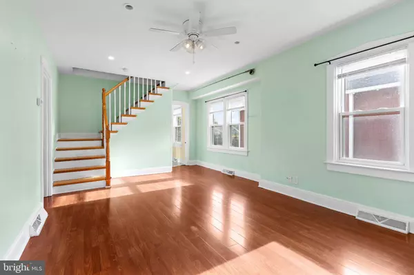 243 HAMPSHIRE AVE, Audubon, NJ 08106