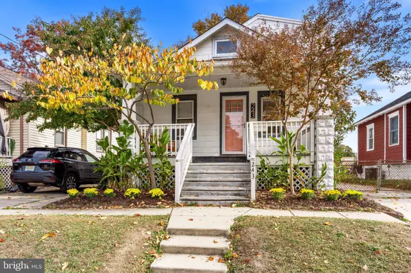 243 HAMPSHIRE AVE, Audubon, NJ 08106