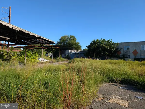 3733 OLD YORK RD, Philadelphia, PA 19140