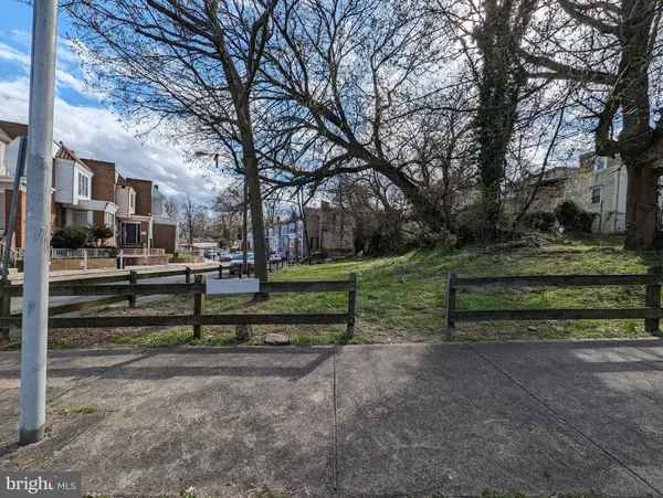 333 E ELWOOD ST, Philadelphia, PA 19144