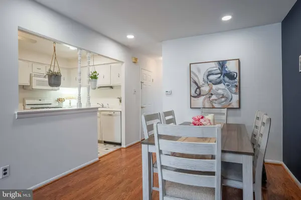 221 GOODFORD RD, Philadelphia, PA 19154