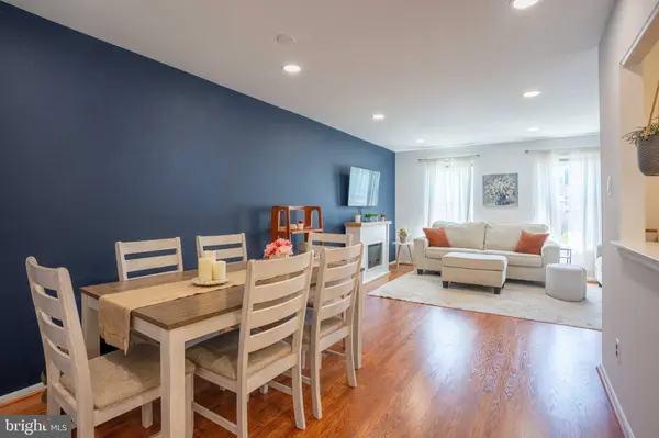 221 GOODFORD RD, Philadelphia, PA 19154