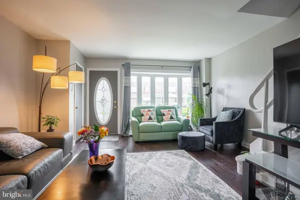 7931 LEONARD ST, Philadelphia, PA 19152