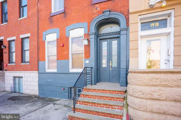 1916 W GIRARD AVE #2