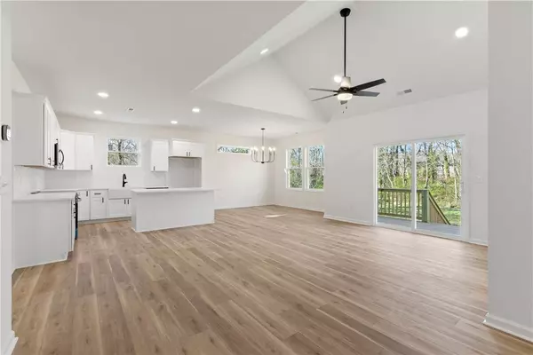 412 Burrell ST, Pendleton, SC 29670