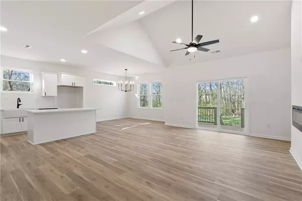 412 Burrell ST, Pendleton, SC 29670