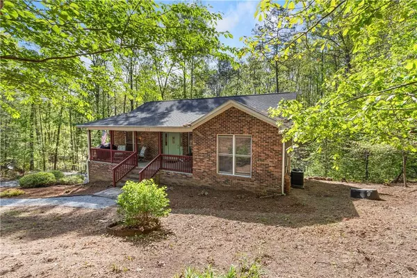 112 Jocassee Falls RD, Salem, SC 29676