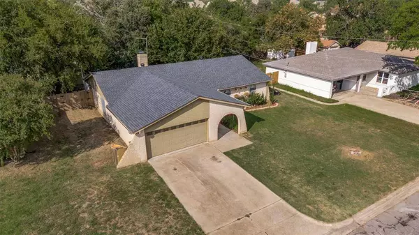 8421 Randy Drive, North Richland Hills, TX 76182