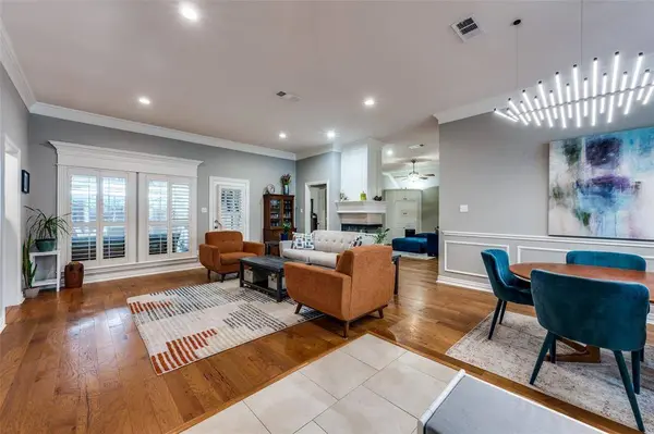 2720 Holly Brook Court, Bedford, TX 76021