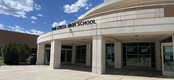 Colorado Is a “Choice State” for Schools — What That Means for Families Moving Here