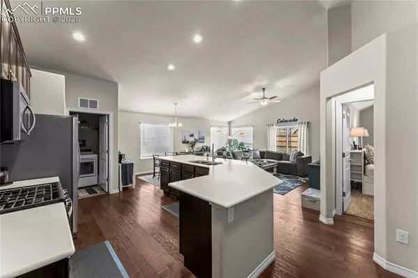 6647 Weiser DR, Colorado Springs, CO 80925