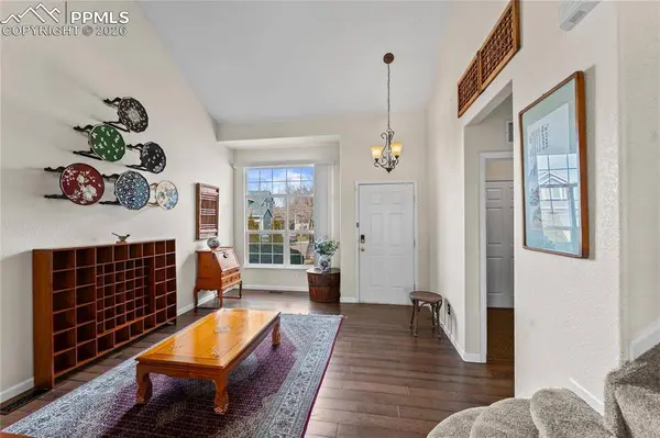 4336 Round Hill DR, Colorado Springs, CO 80922