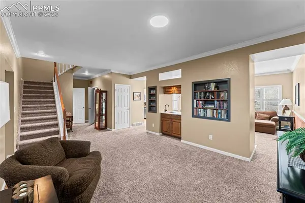 2960 Tenderfoot Hill ST, Colorado Springs, CO 80906