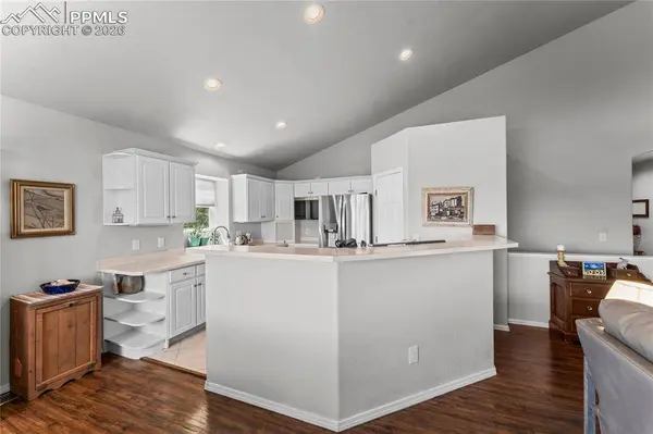 6615 Riata CT, Colorado Springs, CO 80922