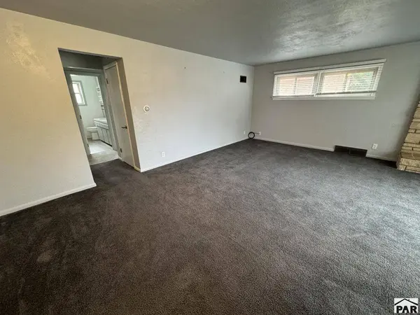 42 Amherst Ave, Pueblo, CO 81005