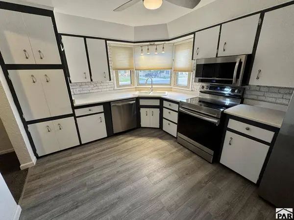 42 Amherst Ave, Pueblo, CO 81005