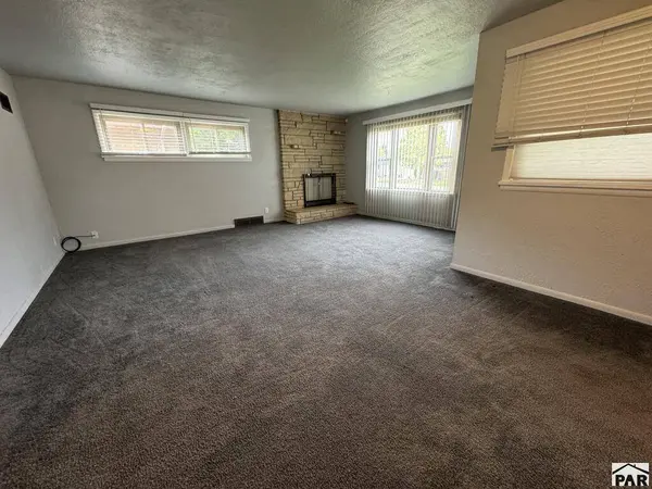 42 Amherst Ave, Pueblo, CO 81005