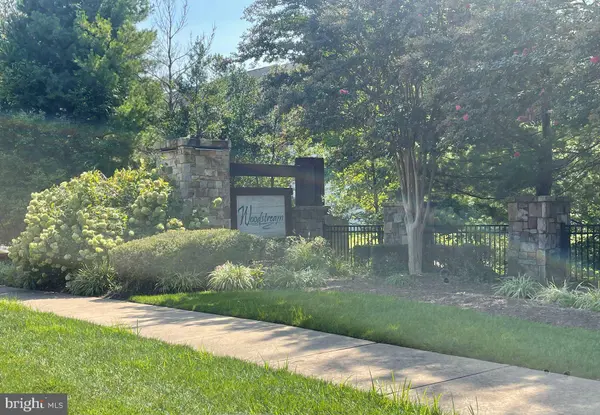 102 BELLINGHAM DR #202, Stafford, VA 22556