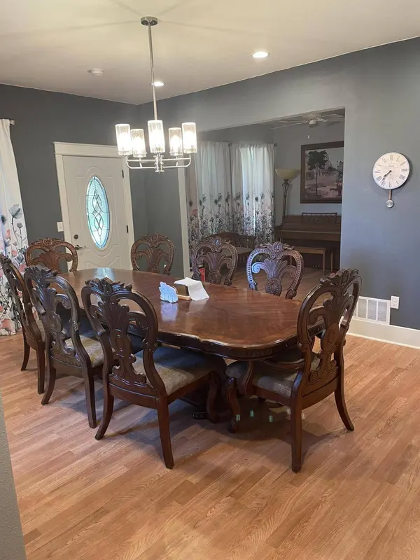 4310 Jackson Dr, Jackson, WI 53037