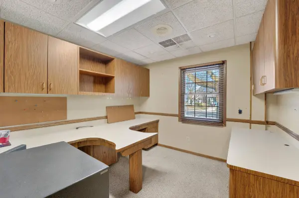 533 S Main St, West Bend, WI 53095