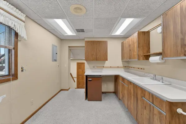 533 S Main 533A St, West Bend, WI 53095