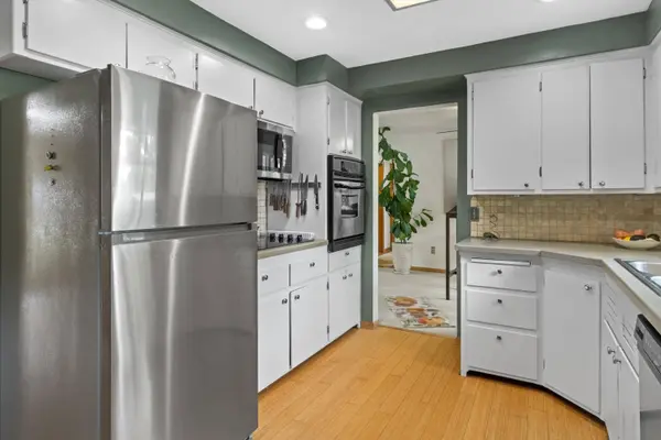 630 E Center St, Juneau, WI 53039