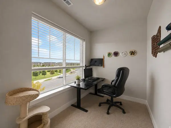 13061 S CANNAVALE DR #B301, Herriman, UT 84096