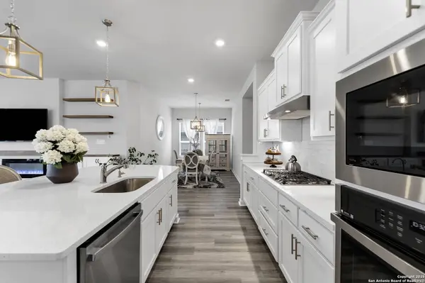 1616 Craftsman, New Braunfels, TX 78132