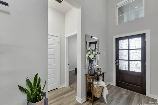 1616 Craftsman, New Braunfels, TX 78132