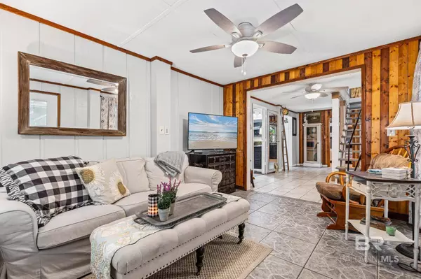 1541 Knob Hill Drive, Gulf Shores, AL 36542