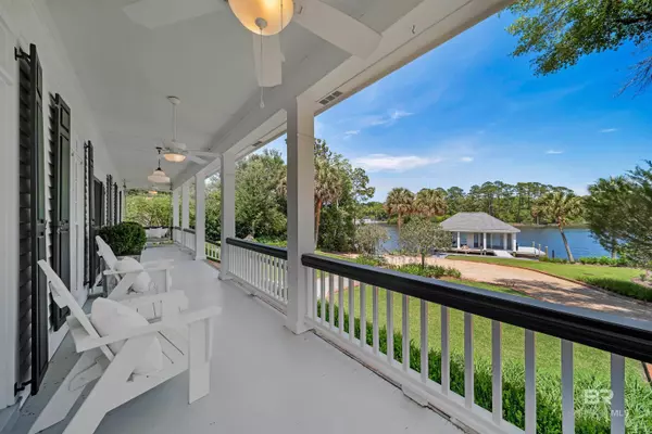 9046 Neumann Drive, Perdido Beach, AL 36530