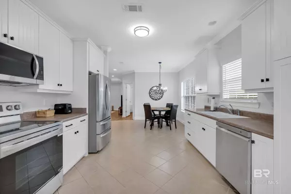 105 Mark Twain Loop, Foley, AL 36535