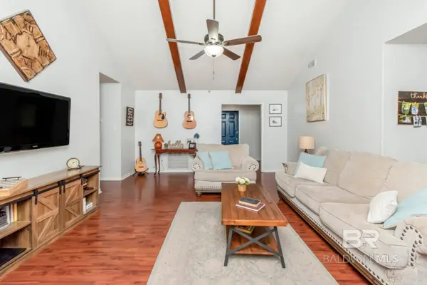 112 Baratara Drive, Chickasaw, AL 36611