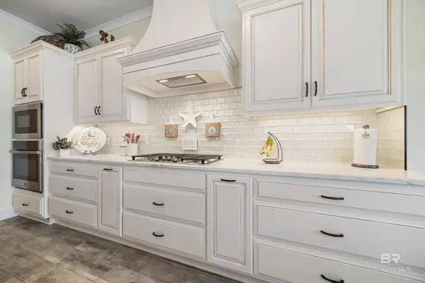 557 Willow Point Court, Gulf Shores, AL 36542