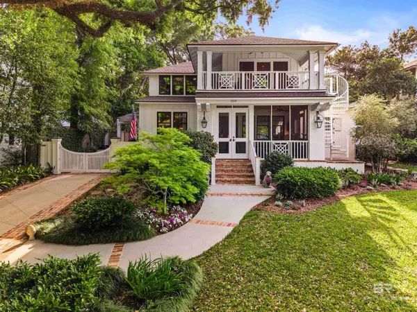 204 N Bayview Street, Fairhope, AL 36532