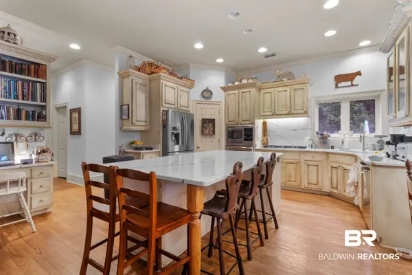 21490 Cotton Creek Drive, Gulf Shores, AL 36542