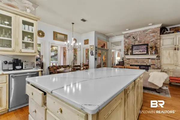 21490 Cotton Creek Drive, Gulf Shores, AL 36542