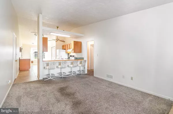 28 FIELDCREST DR, Mechanicsburg, PA 17050