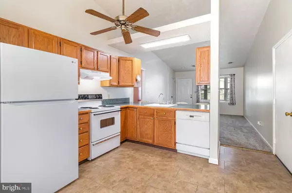 28 FIELDCREST DR, Mechanicsburg, PA 17050