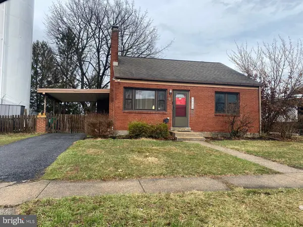 4926 COLORADO AVE, Harrisburg, PA 17109
