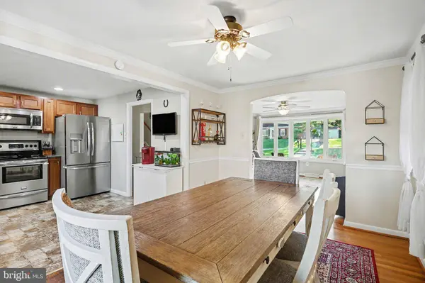 132 LANDIS DR, Lancaster, PA 17602