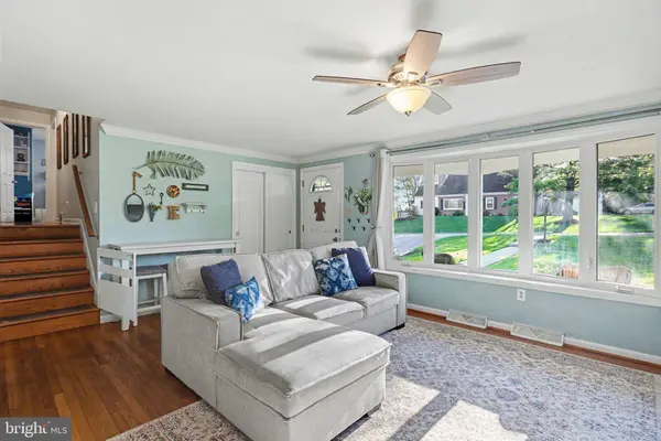 132 LANDIS DR, Lancaster, PA 17602