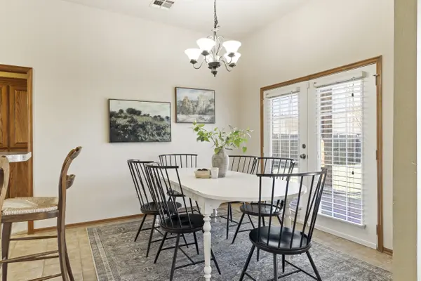 609 SW 164th Ter, Oklahoma City, OK 73170-7712