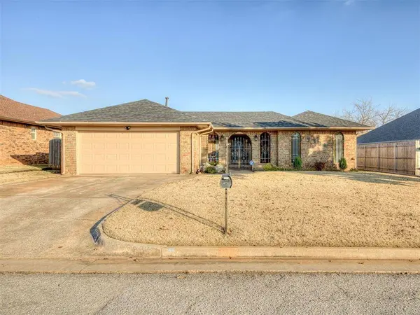 9908 S Youngs LN, Oklahoma City, OK 73159