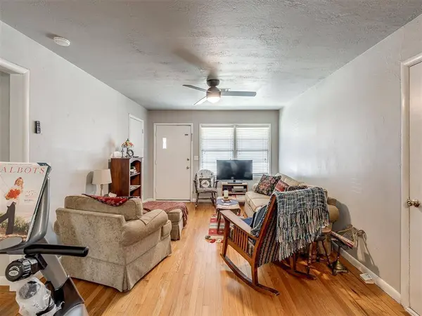 1325 Regent ST, Norman, OK 73069