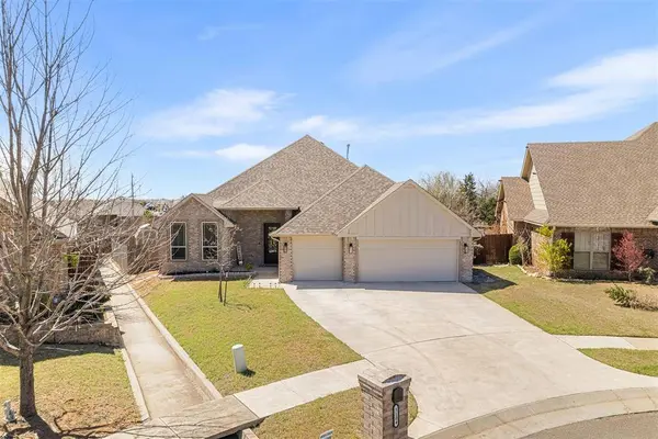 3104 Venice CT, Norman, OK 73071